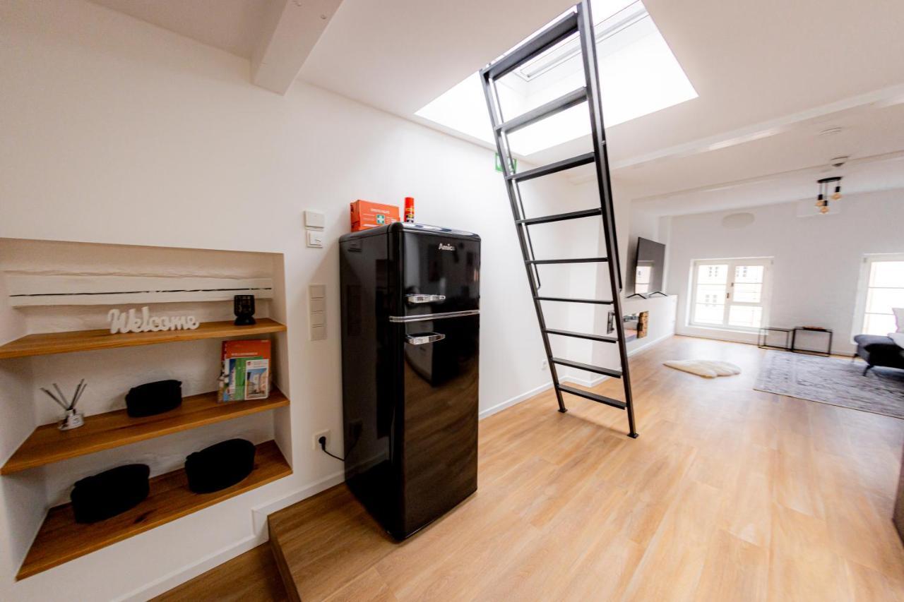 Highlight Am Stadtplatz Muehldorf - C4S Come4Stay - 2 Zimmer Wohnung I Bis Zu 5 Gaeste Kültér fotó
