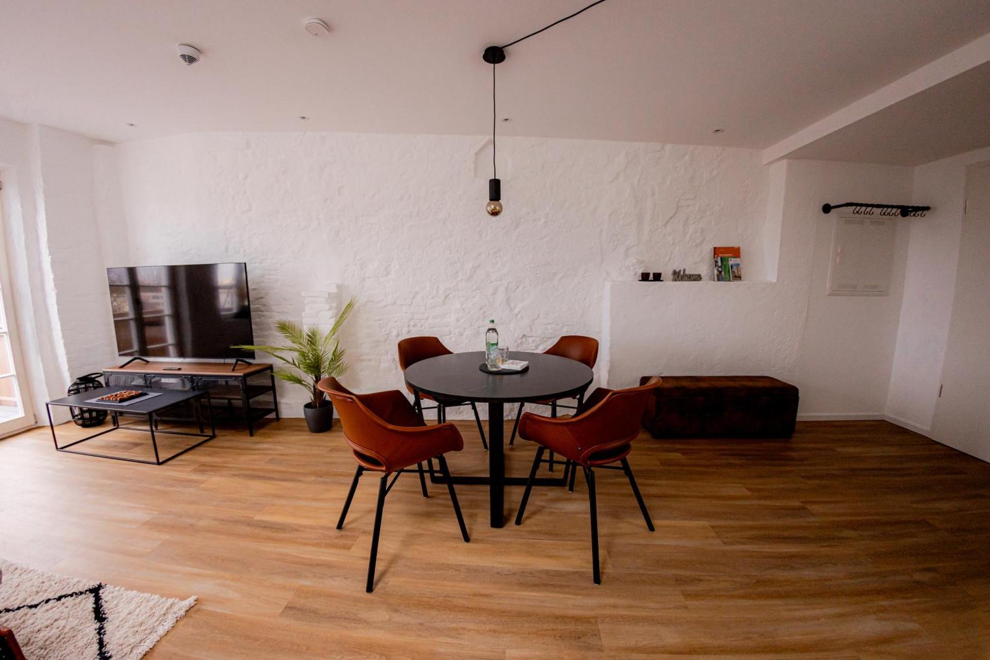 Highlight Am Stadtplatz Muehldorf - C4S Come4Stay - 2 Zimmer Wohnung I Bis Zu 5 Gaeste Kültér fotó