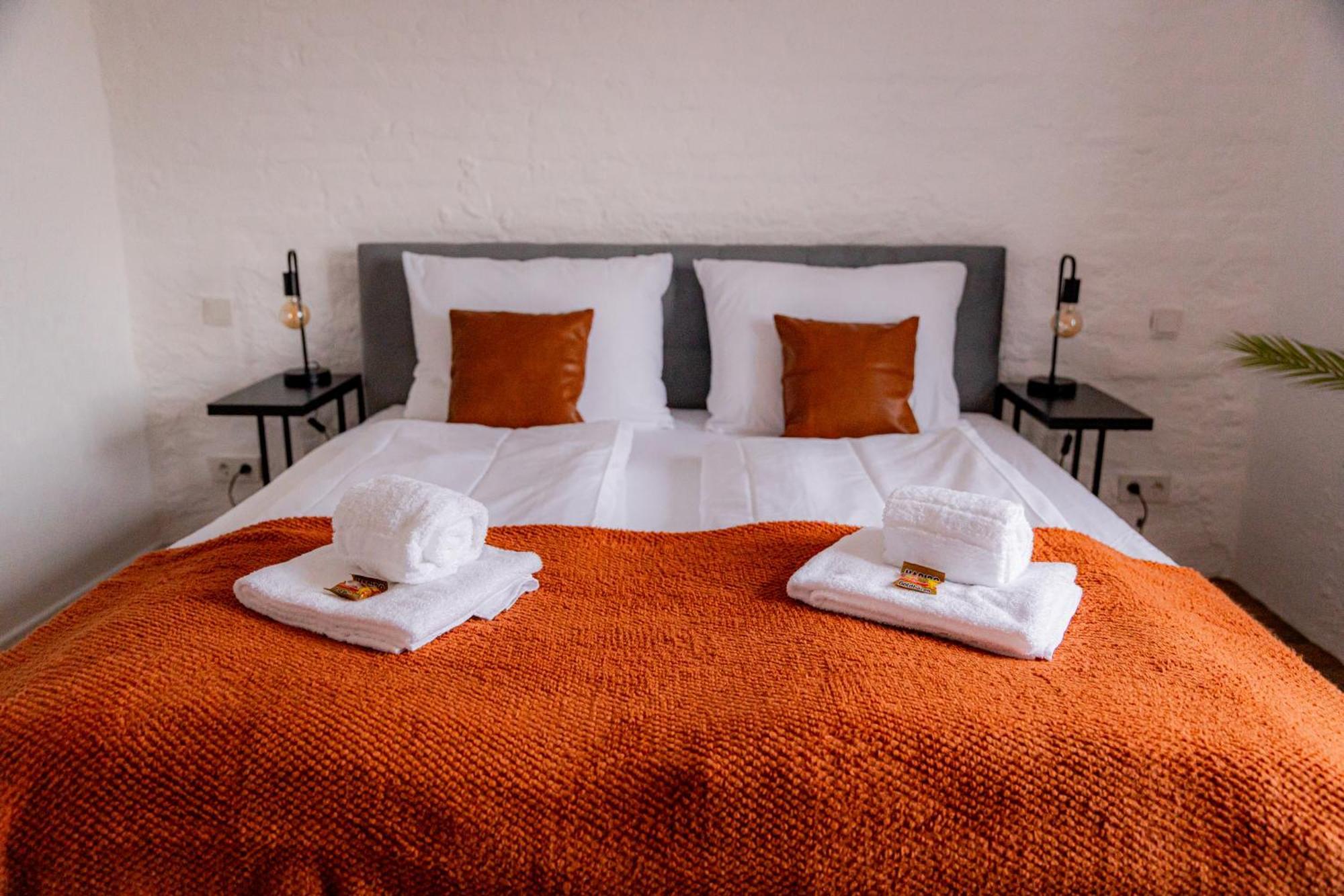 Highlight Am Stadtplatz Muehldorf - C4S Come4Stay - 2 Zimmer Wohnung I Bis Zu 5 Gaeste Szoba fotó
